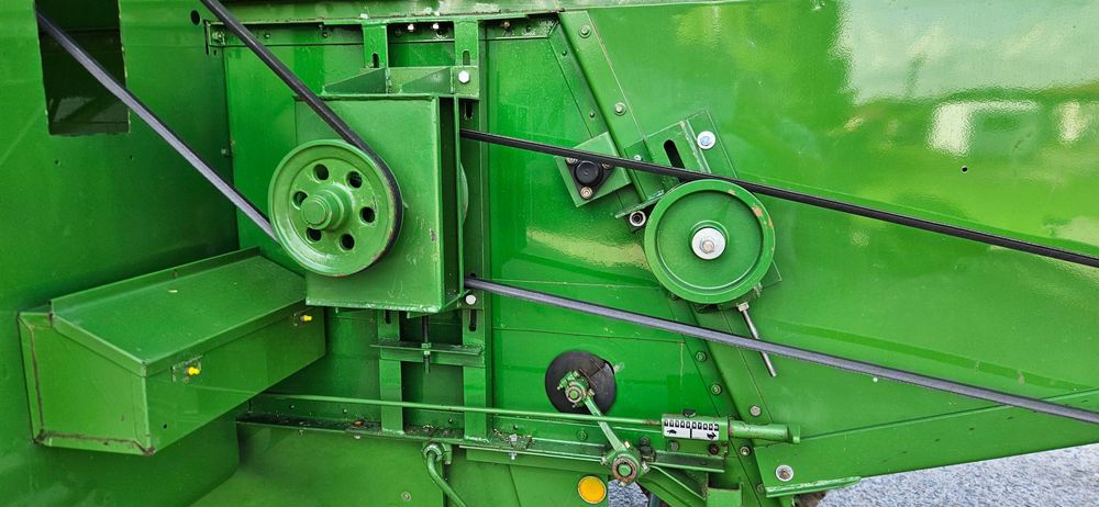 Комбайн зернозбиральний John Deere 1042 2.6m