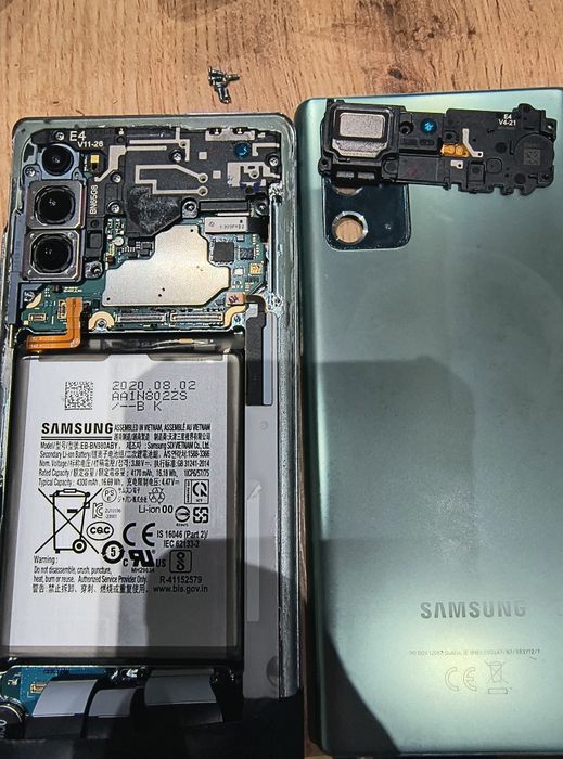 Naprawa baterii, telefonów oraz urządzeń z akumulatorami li-on