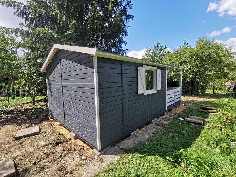 Domek letniskowy domek drewniany z tarasem