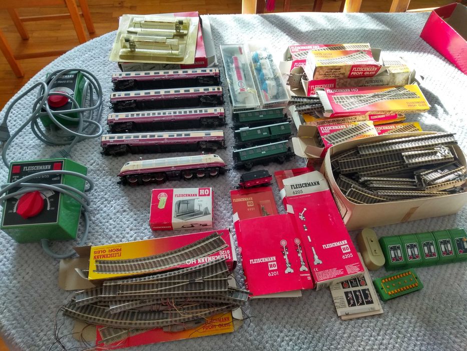 Kolejka  H0  Fleischmann