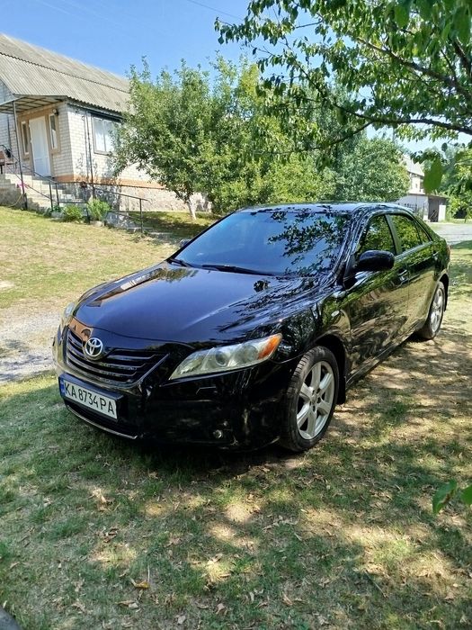Продам Тойоту Камрі 2008 3.5