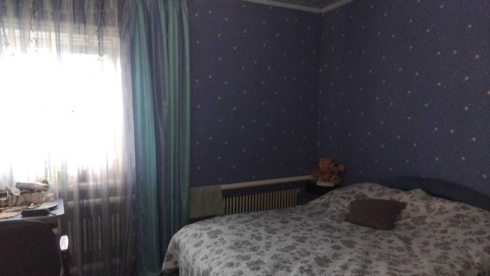 Будинок з гаражем в Дахнівці, 75 кв. м., 4 кімн., с/в, 0,10га  (п3)