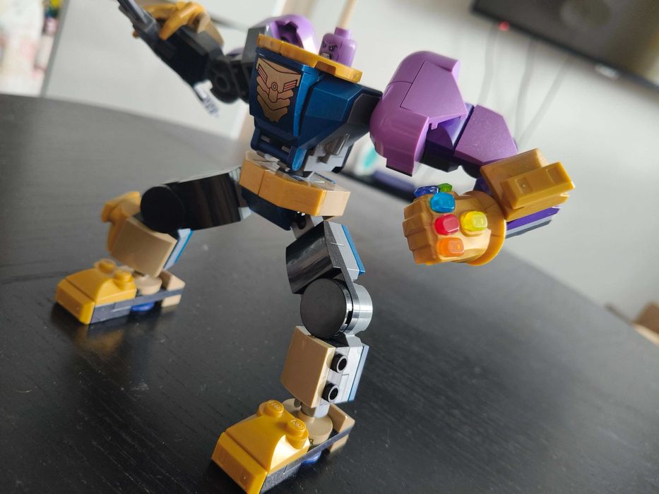 LEGO Marvel 76242 – Mechaniczna Zbroja Thanosa