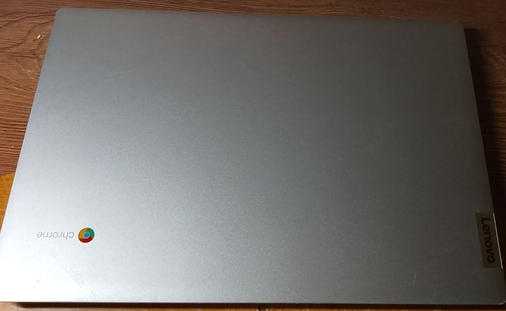 Lenovo IdeaPad 3  Chromebook – на запчасти, не включается