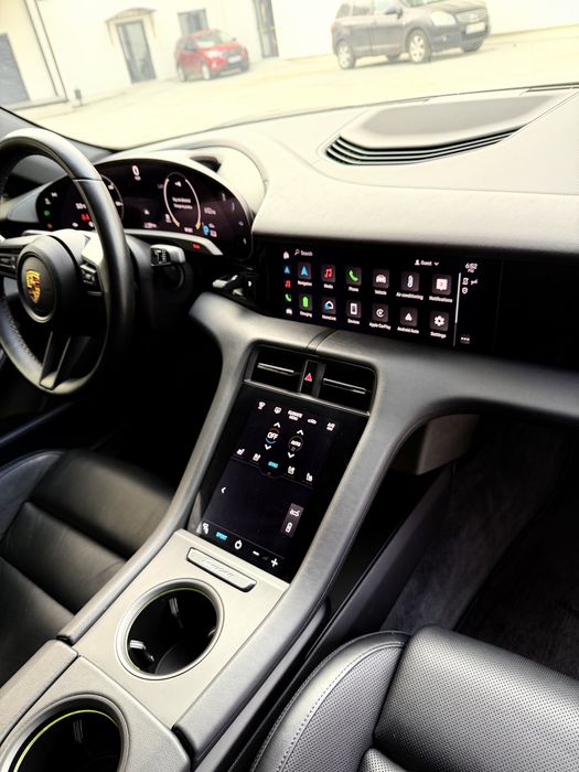 Porsche Taycan 4S ідеальний стан, максимальна комплектація.