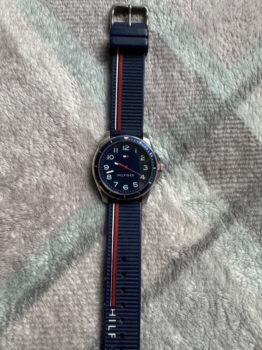 Damski Zegarek Hilfiger plus pudełko