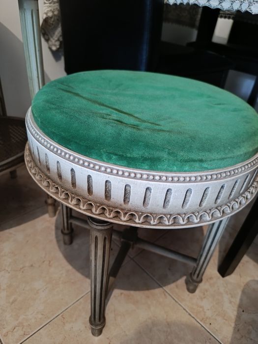 Conjunto mesa e assento