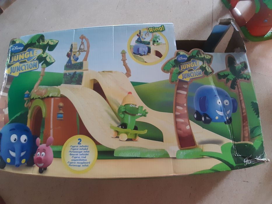 Jogo pista da serie televisiva Selva sobre rodas"