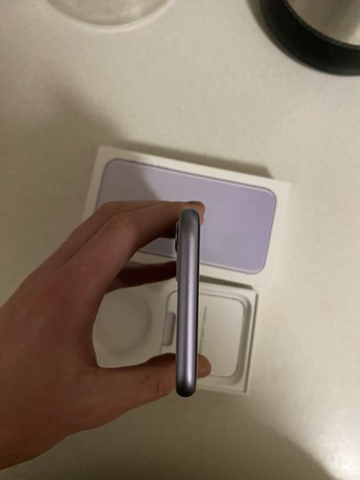 iPhone 11 64gb Neverlock  78% akb