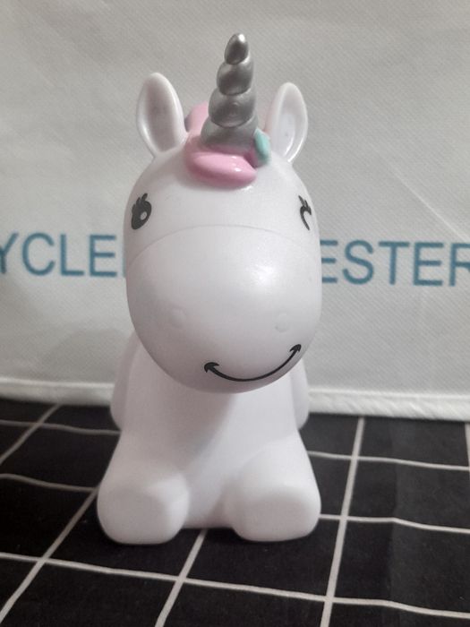 Mealheiro para crianças em forma de Unicórnio