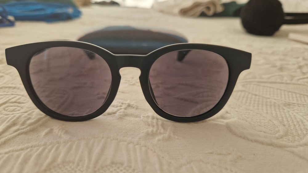 Óculos de sol graduados +1.5 com caixa