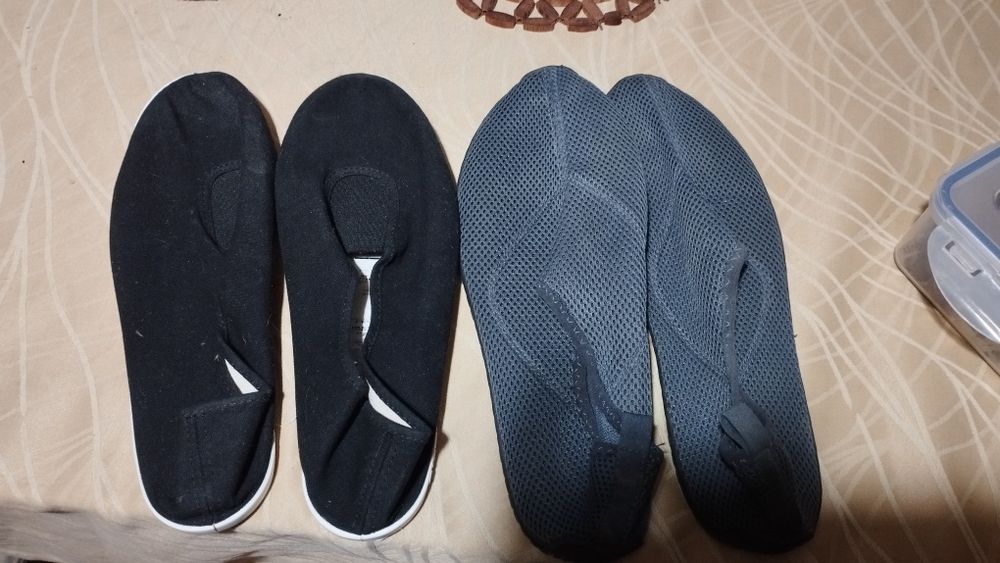 Sapatilhas ginástica e sapatos protetores água 43