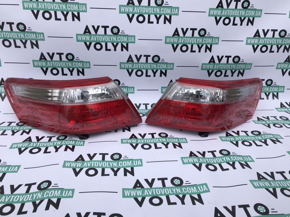Фонари в крыло Toyota Camry 40 45 новые