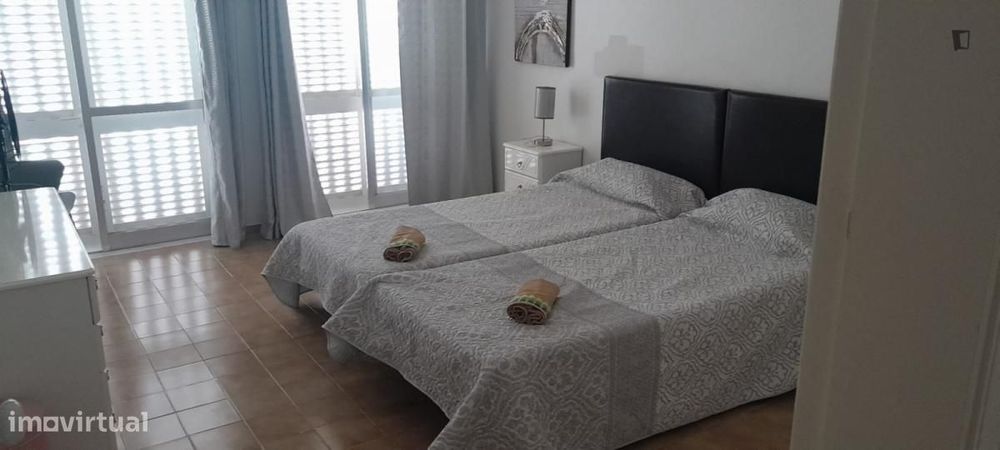 Quarto - localizado em Portimao