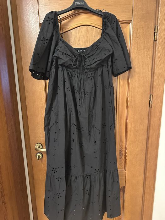 Сукні , плаття Zara