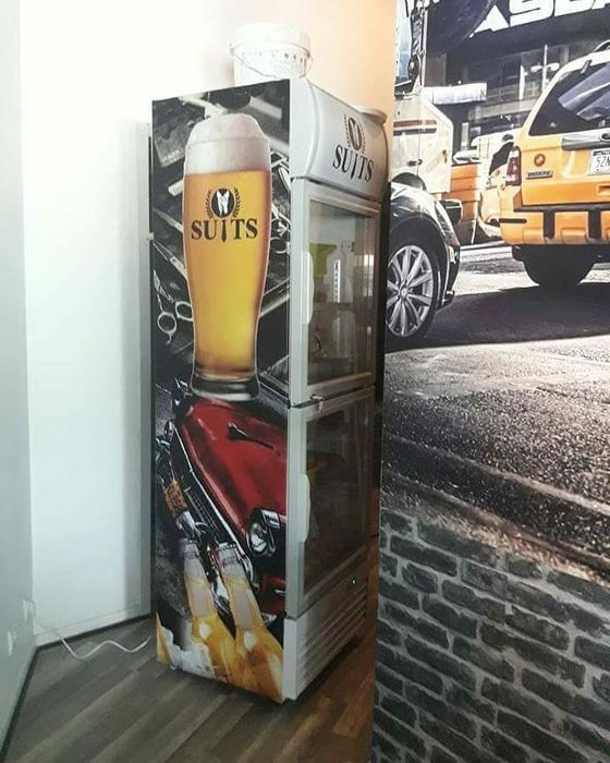 Decoração montra para Barbearia