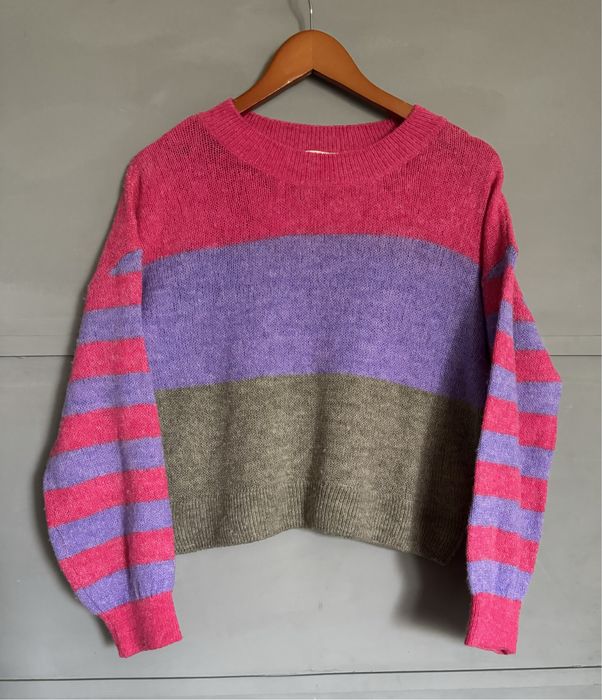 Светр. Кофта. Вовна. Шерсть. Свитер . Полоска. Смужка.