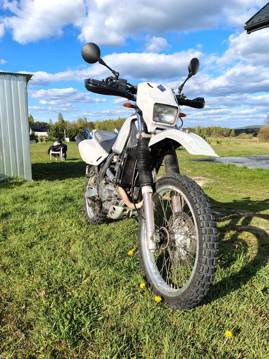 Suzuki DR 650 SE