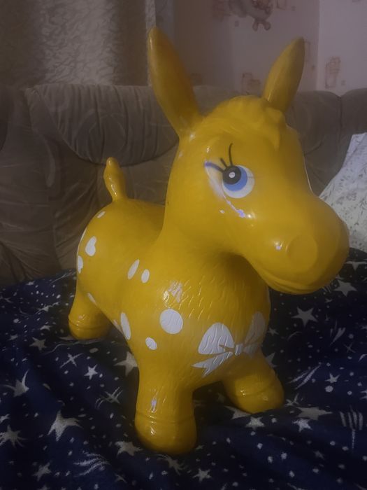 Коник стрибунець