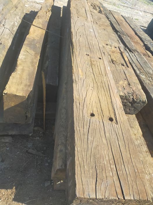 Kolejowe, Drewniane Belki Na Murki Oporowe, Ścieżki, Palisady