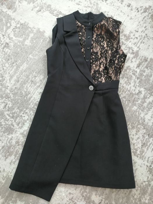 Плаття в гарному стані розмір s