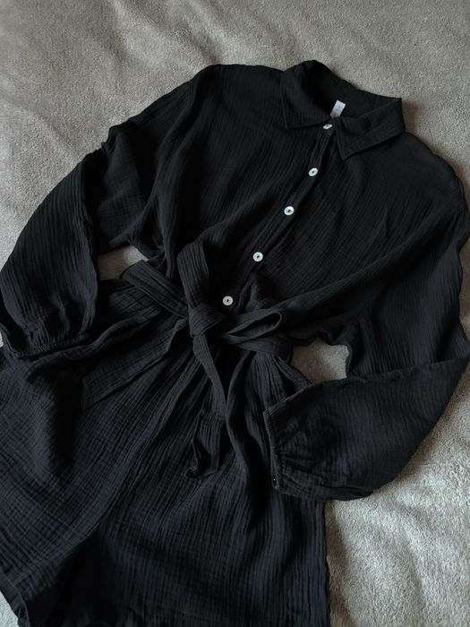 Чорний комбінезон