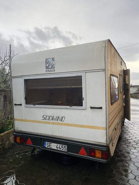 Caravana Knaus swind