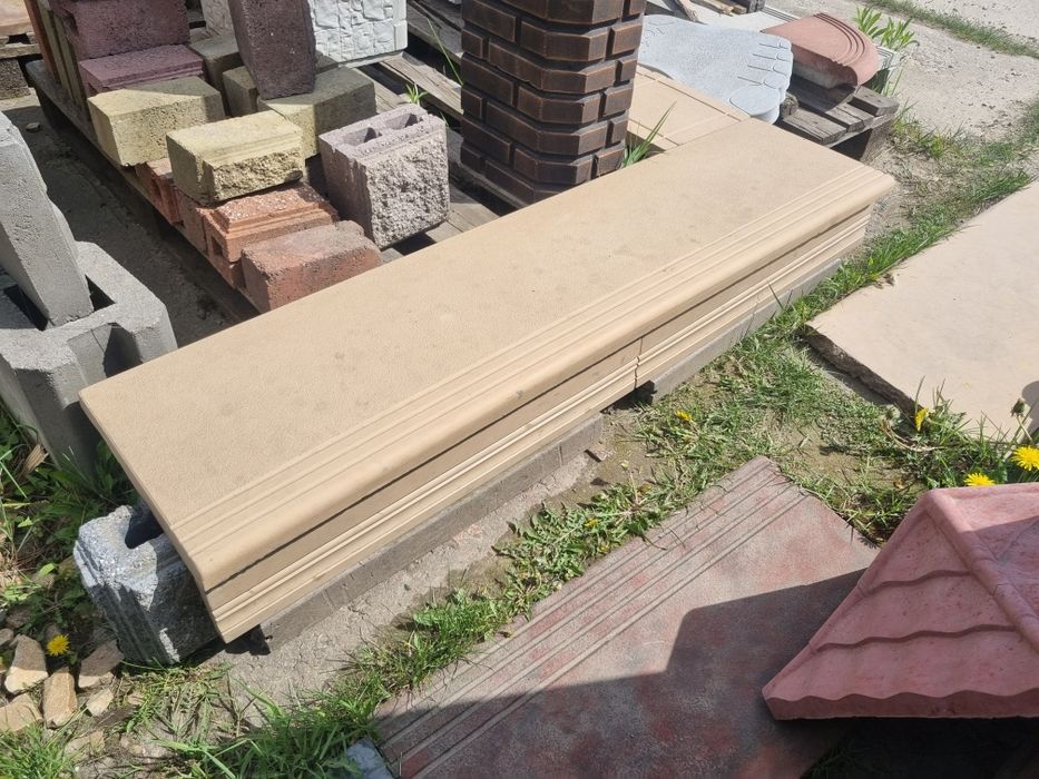 Сходи, сходини бетонні з штучного мармуру