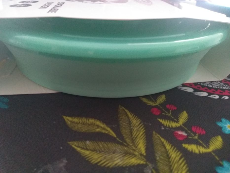 Zielony nowy talerzyk Twistshake