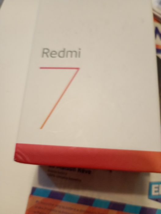 Redmi 7.         .