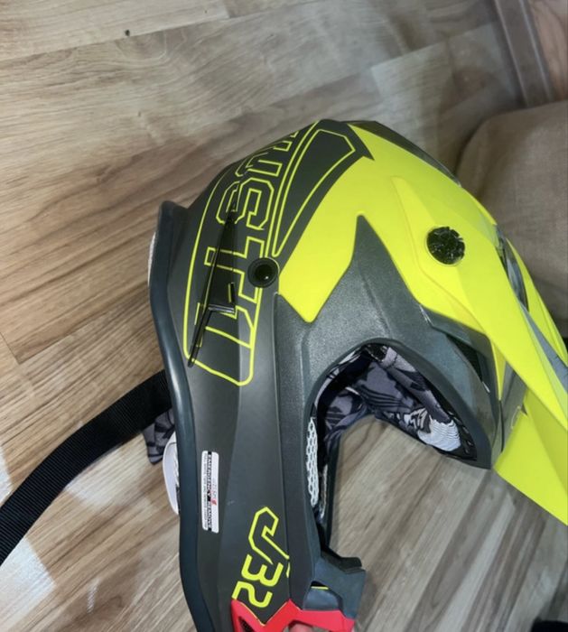 kask cros enduro just1