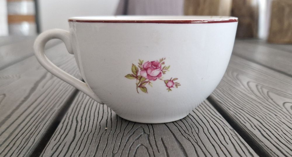 Chavena da Loiça da Real Fábrica de Sacavém - Gilmann & Companhia