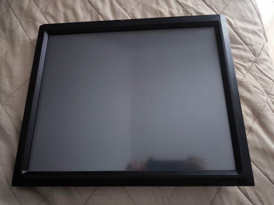 iiyama ProLite T1731SR-B5 – monitor dotykowy 17” POS / przemysłowy