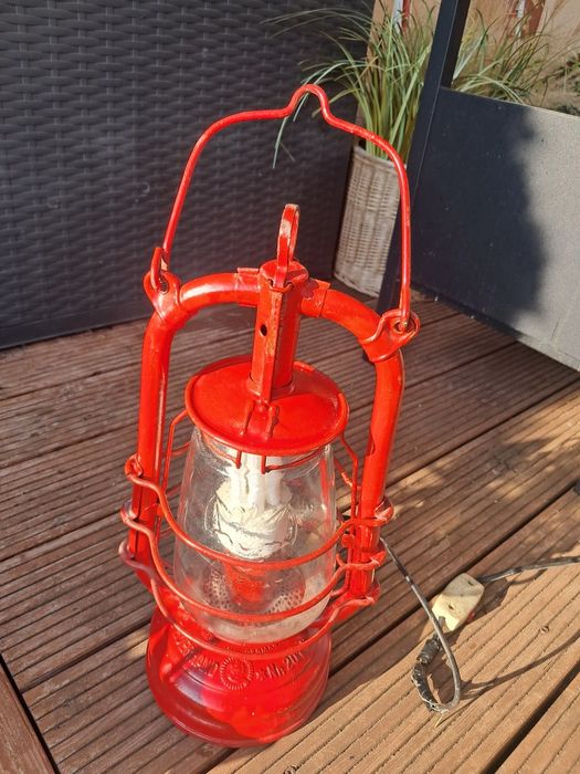 Stara lampa naftowa
