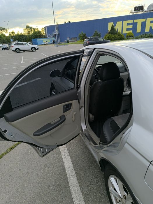 KIA CERATO 2004 рік  1.6