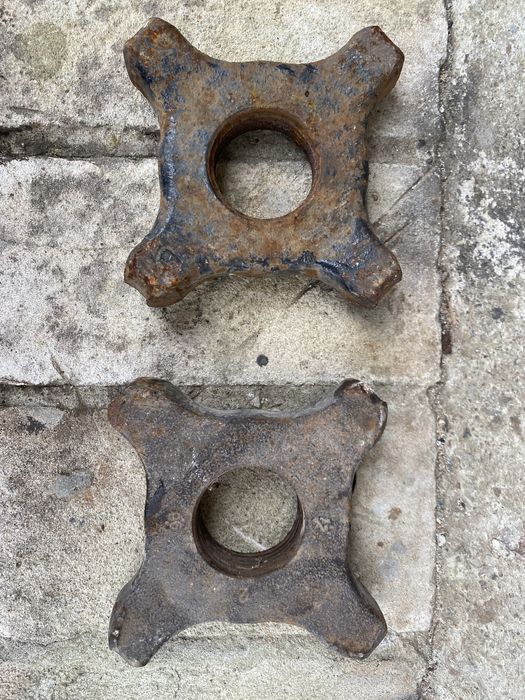 Гайка контейнерного замка