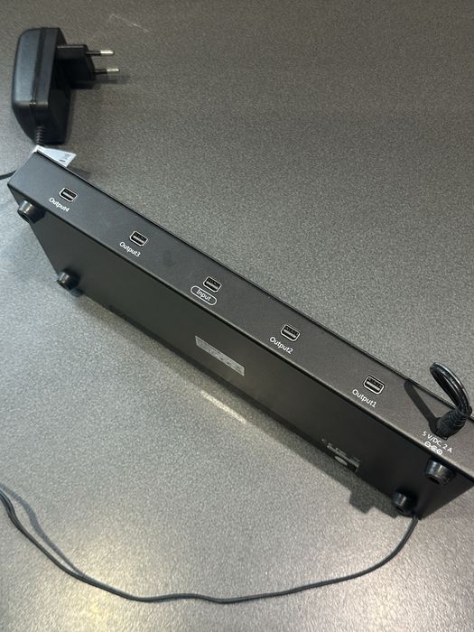 Renkforce Mini DisplayPort 1x4 splitter