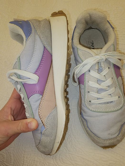 Sapatilhas de menina Zara 35