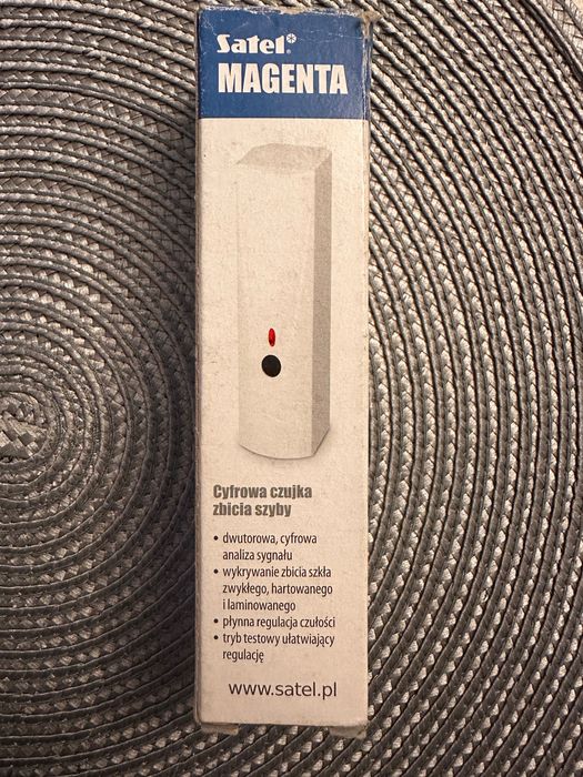 Cyfrowy czujnik zbicia szyby MAGENTA