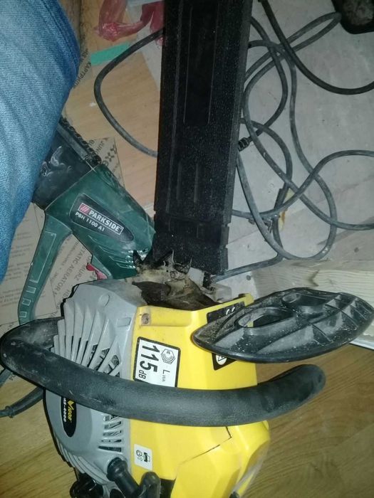 Ланцюгова бензопила Вігор