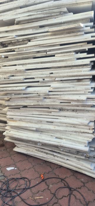 Styropian z rozbiórki domu