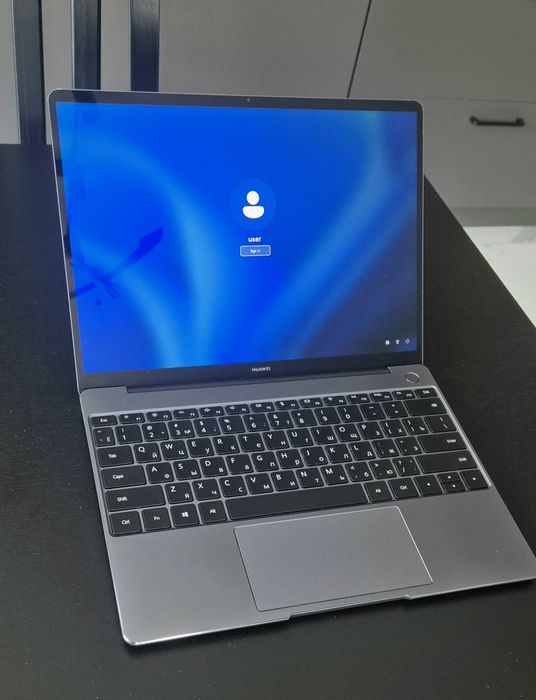 Huawei MateBook 13 | Ryzen 5 | 16 GB RAM | 512 GB SSD | klawiatura RU-EN