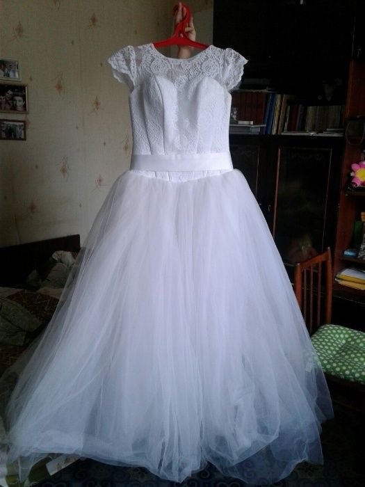 Свадебное платье б/у 44-й размер