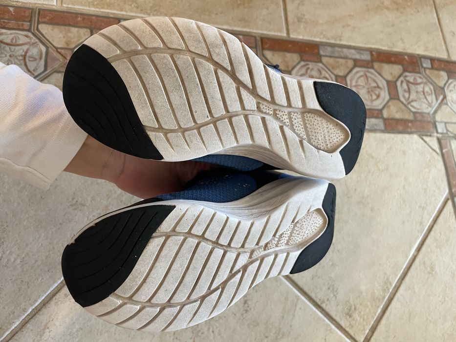Sketchers menino 31