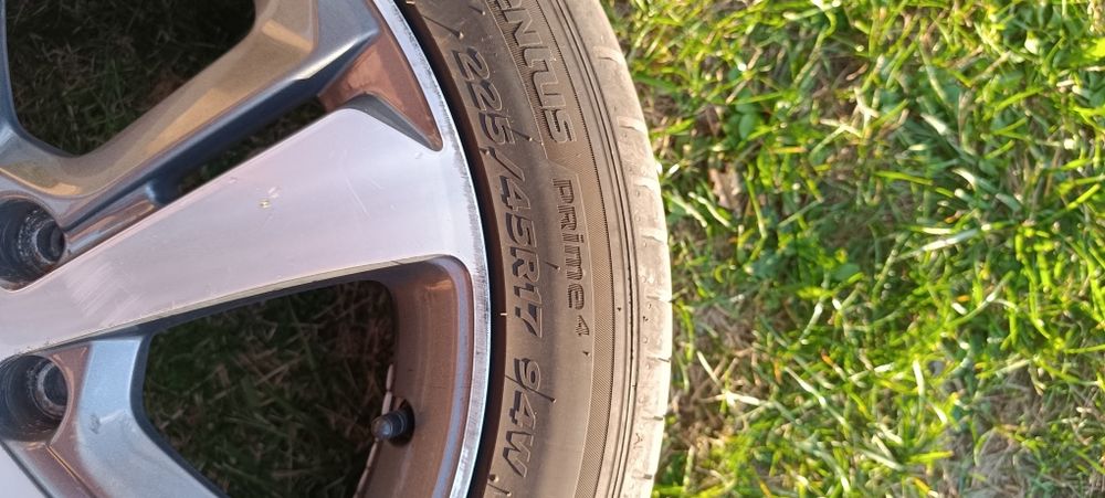 Felgi Peugeot 5x108 7.5jx17 et44 + opony Hankook 24r + śruby.