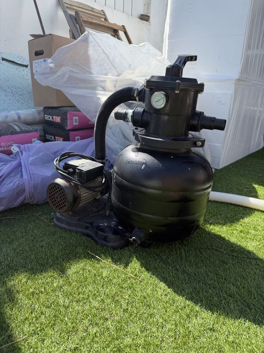 Filtro de Areia Piscina GRE com Bomba – A Funcionar