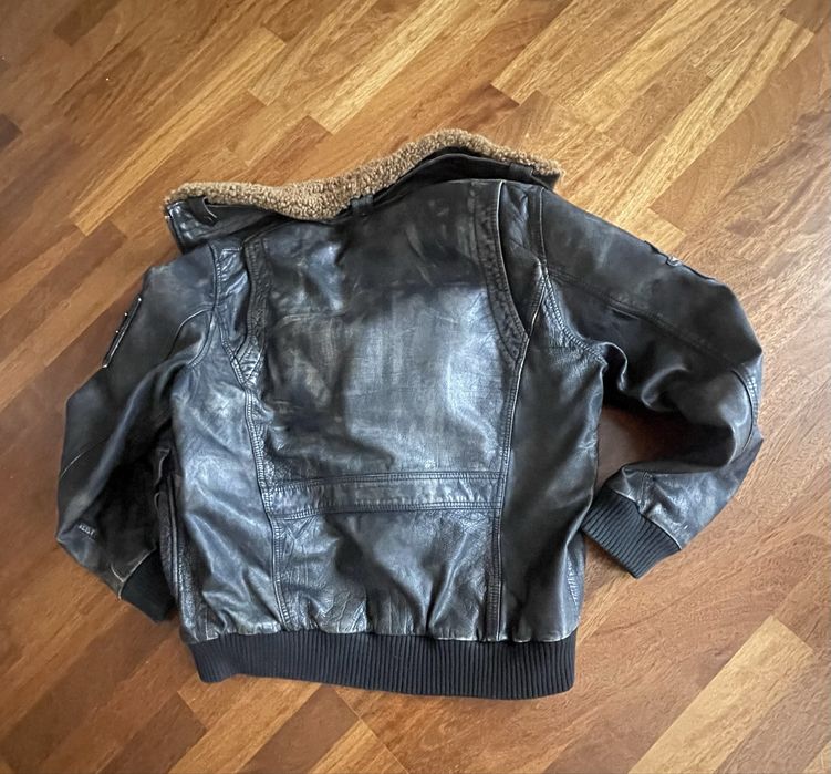 Куртка брендова авіатор вінтаж зимова,все натуральне.