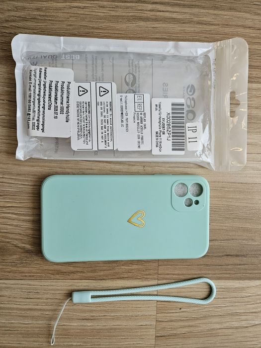 Etui na iPhone 11 z serduszkiem, miętowy , z uchwytem