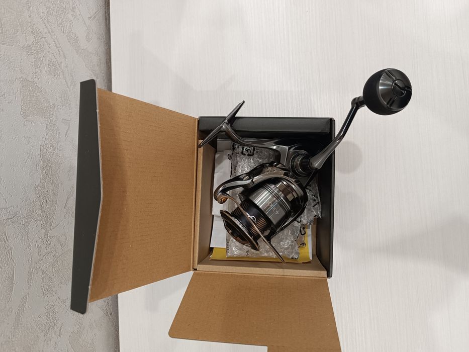 Shimano 24 Twin power 4000PG