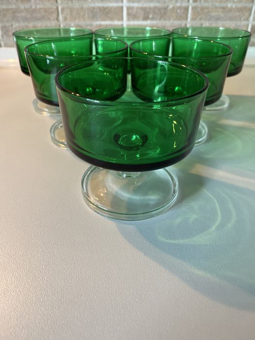 6 taças novas em vidro